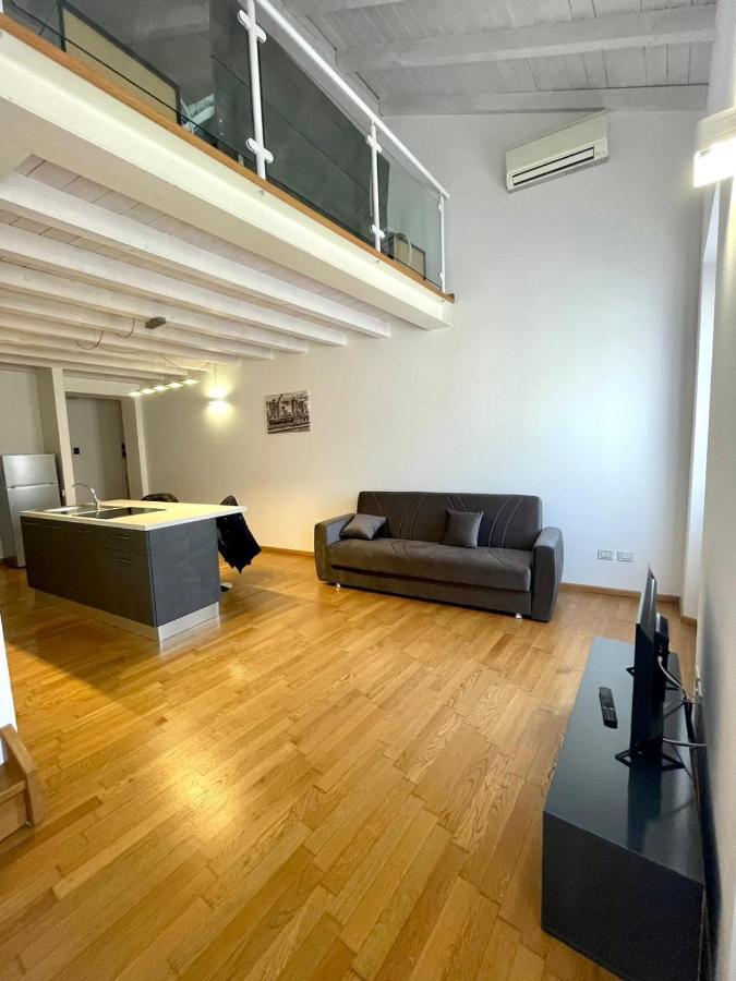 Апартаменти Residenze Umberto I Мантуя Екстер'єр фото