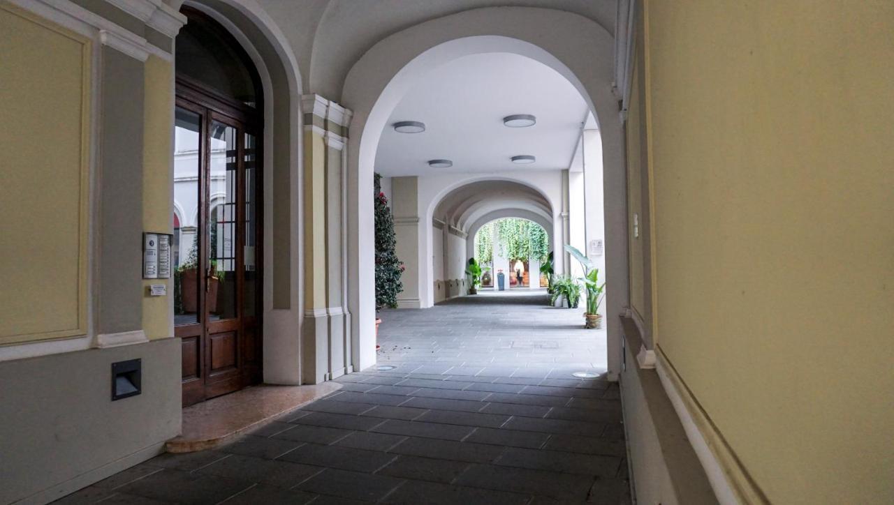 Апартаменти Residenze Umberto I Мантуя Екстер'єр фото